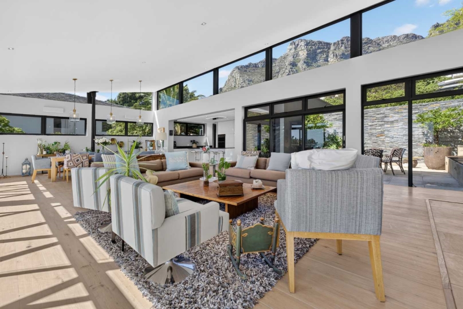 5 Bedroom Property for Sale in Camps Bay Western Cape